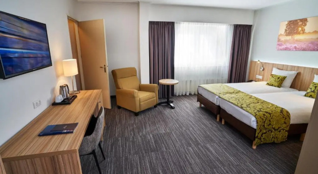 Трёхместный номер Amrâth Hotel Lapershoek Arenapark