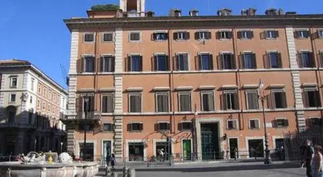 Appartamento Palazzo, Забронировать Апартаменты/квартира Рим Лацио, рядом с Посольство США в Риме