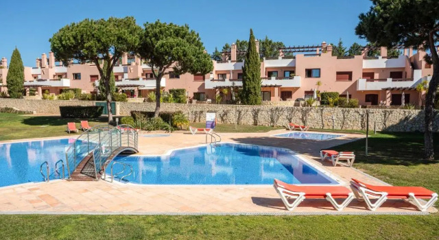 Villa Simone - Villa at Vila Sol for 8 next to the golf, Rezerwuj Willa Domki letniskowe w Sotavento, Domek