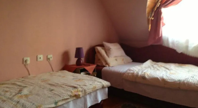 Viktória Panzió és Gyorsétterem, Rezervovat Hotel Papa 