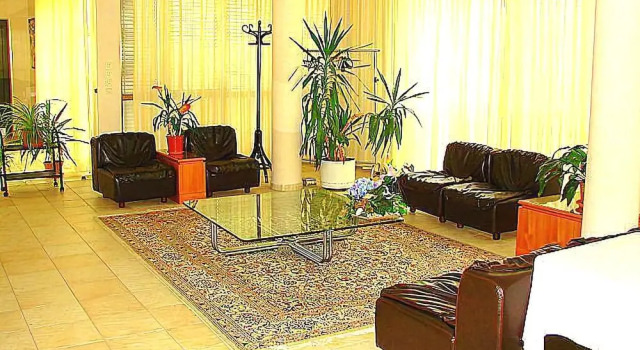 Hotel Albergo Milano, Buchen Sie Hotel Mendrisio Kanton Tessin