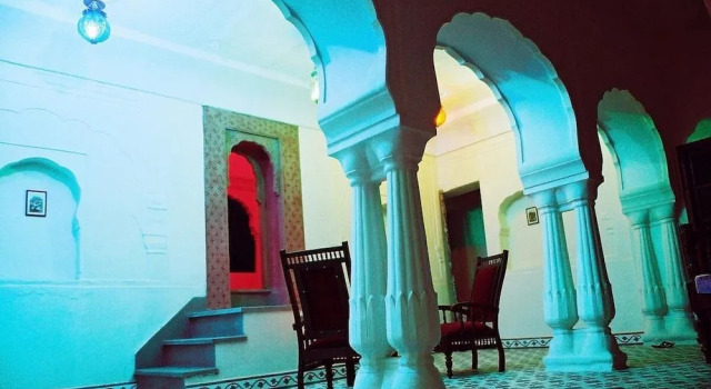 Hotel Tordi Palace, Book Hotel Hoteller i Tordi med parkering, Parkering