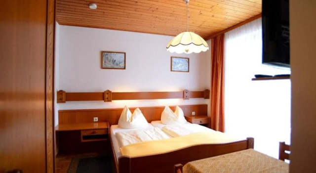 Gasthof Waldemar, Rezerwuj Hotel Hotele w Karyntia z parkingiem, Parking