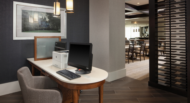 Homewood Suites by Hilton Teaneck Glenpointe, Rezerwuj Hotel Hotele w New Jersey z basenem, Basen