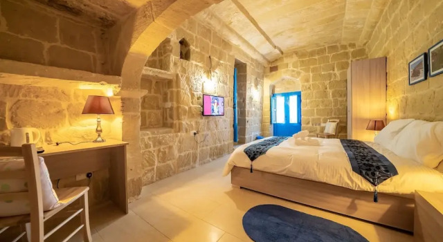 Suite Ta' Pinu B&B