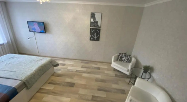 Milan, Rezerwuj Apartament Kostanay 