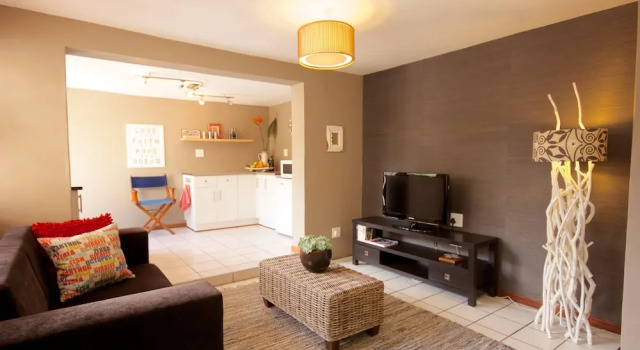 Sugarbird Self-Catering, Забронировать Отель Отели Джордж 4 звезды, рядом с George Museum, 4*