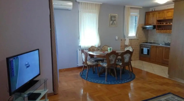 Apartmani Almica
