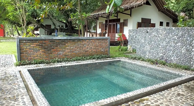 Bungalow Ketapang Resort