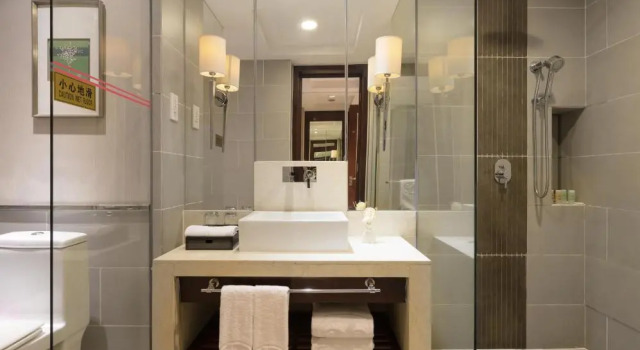 Двухместный номер Deluxe Leisure Hotel Dongguan