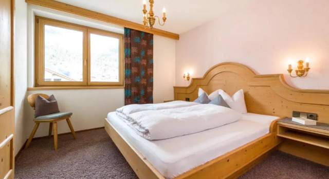 Апартаменты с 2 комнатами с балконом и с видом на горы Apartments Tannheim - Ruhige Apartments mit Infrarotsauna & Sommerbergbahnen inklusive