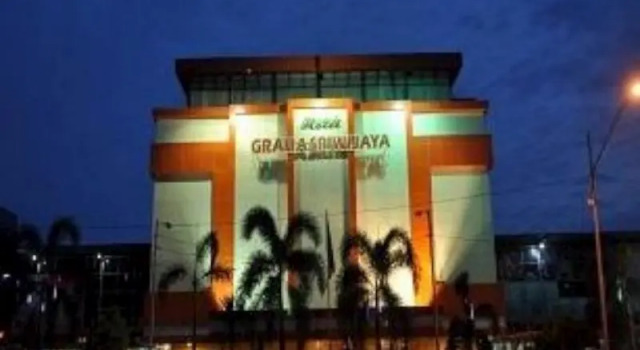 Люкс Graha Sriwijaya Hotel