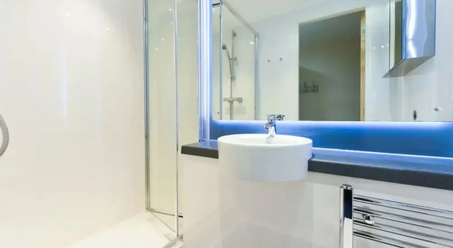 Номер Standard For Students Only Home Park Bournemouth