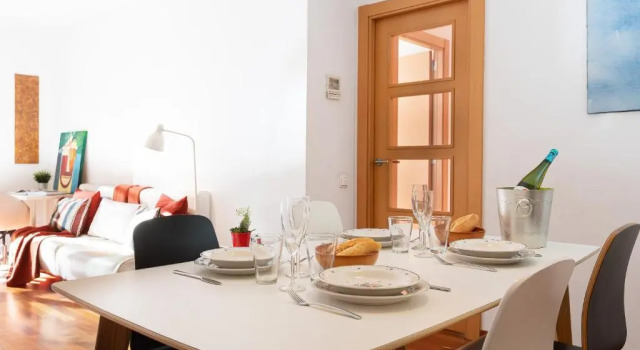 Апартаменты Lets Holidays BIG TERRACE APARTMENT IN BARCELONA