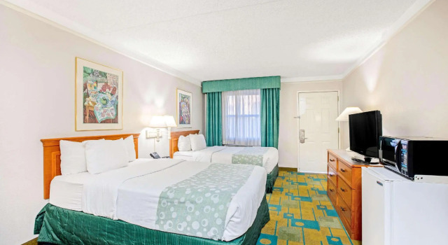 Номер для гостей с ограниченными возможностями La Quinta Inn by Wyndham El Paso Cielo Vista