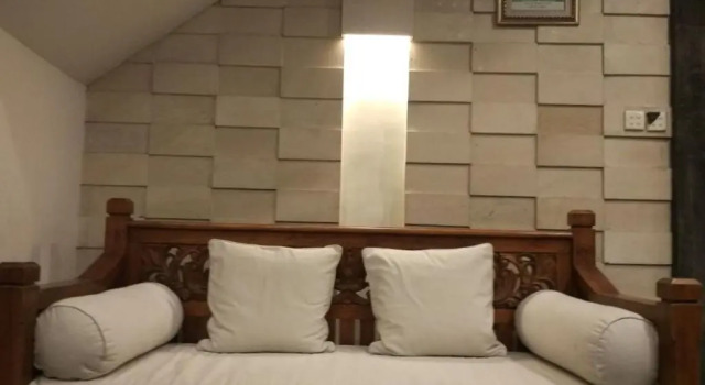 Семейная вилла с 4 комнатами Intan Legian Seminyak Villa