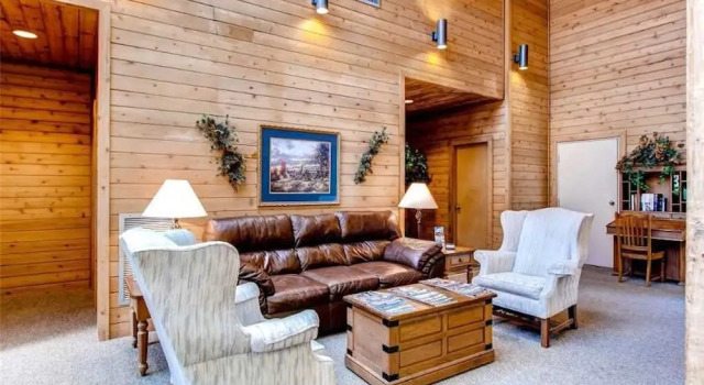 Overlook Nook, 3 Bedroom, Pool Access, Hot Tub, Mtn View, Sleeps 8