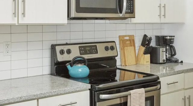 Luxury Building 3BR/2BA! Prime Downtown Mass Ave!, Prenota Appartamento Indianapolis Indiana