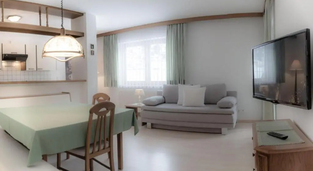 Alpenblick Appartements, Rezerwuj Apartament Hotele w Tyrol z parkingiem, Parking