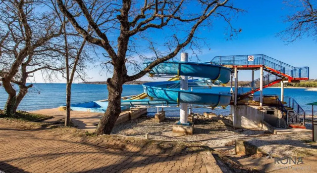 Коттедж Rona Holiday Home Ana