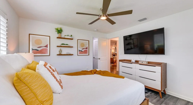 Upscale Naples Outdoor Getaway ~ 4 Miles to Beach, Book Vacation Home North Naples Florida