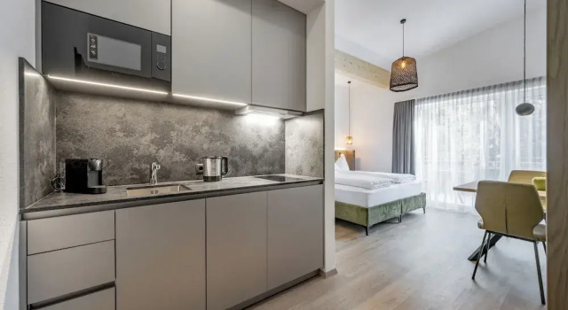 Апартаменты Classic с балконом и с видом на горы Camping Sölden Apartments