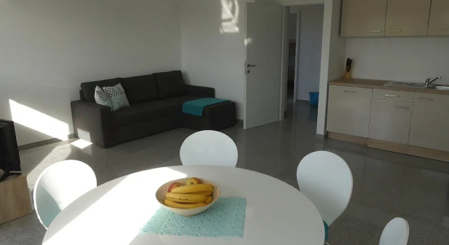 House Gudoo, Забронировать Отель Пула Pula Riviera, рядом с Пляж База