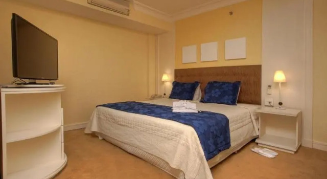 Трёхместный номер Luxury Bristol International Guarulhos