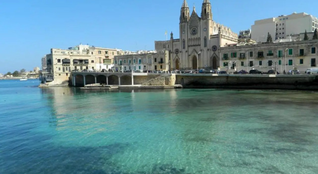 Апартаменты Modern 2 Bedroom Apartment in St Julians