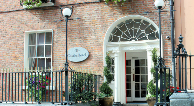Castle Hotel, Boek Hotel Hotels in Dublin County met zwembad, Zwembad