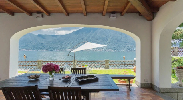 Cottage Sala Comacina Villas