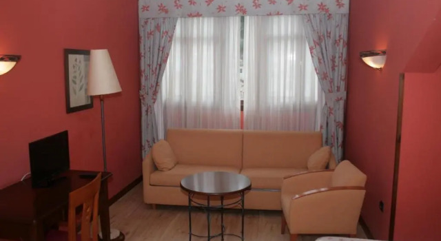 Двухместный номер Standard с красивым видом из окна Hotel Torrepalacio