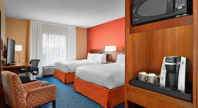 Четырёхместный номер Standard Fairfield Inn & Suites by Marriott St. Johns Newfoundland