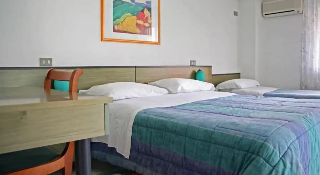 Трёхместный номер Standard Hotel Sole