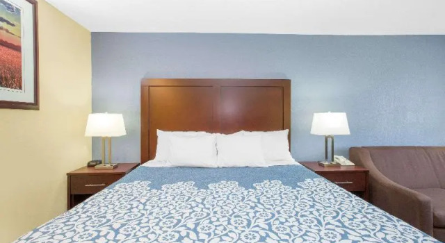 Days Inn by Wyndham Grand Island, Buchen Sie Hotel Grand Island Nebraska