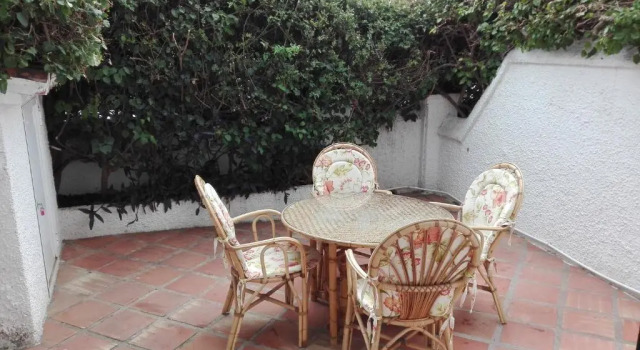 Апартаменты Residencial los Pinos 3