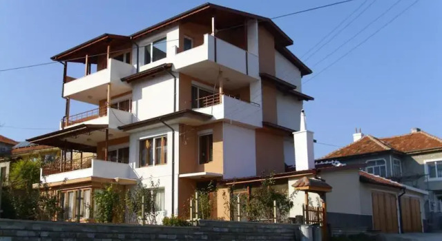 Dimovi Guest House, Забронировать Гостевой дом Бяла 