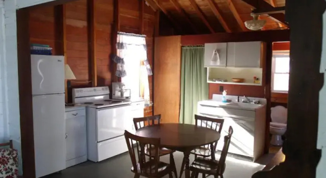 Strawberry Acres Cottages, Réserver Appartement Newport Vermont