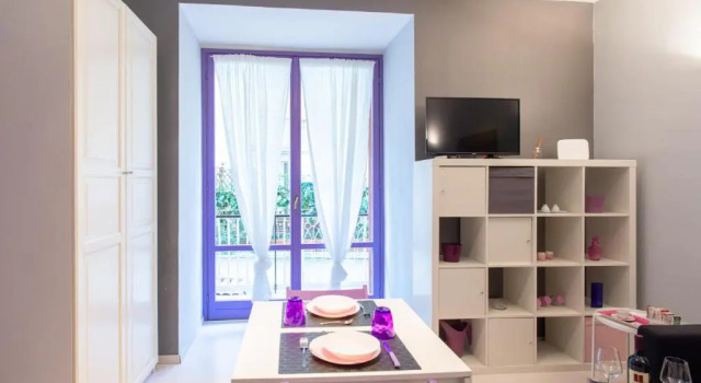 FV STUDIOS Chiaia, Buchen Sie Hotel Chiaia Neapel
