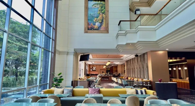 Karnmanee Palace Hotel