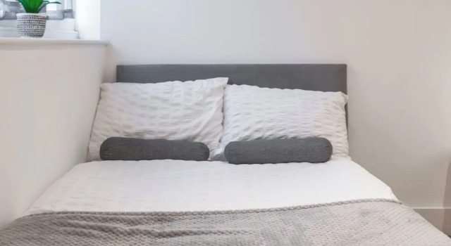 Central - Stay 2 - Near Transport - Parking - Wifi, Book Lejlighed Lejligheder i Maidstone, Lejlighed