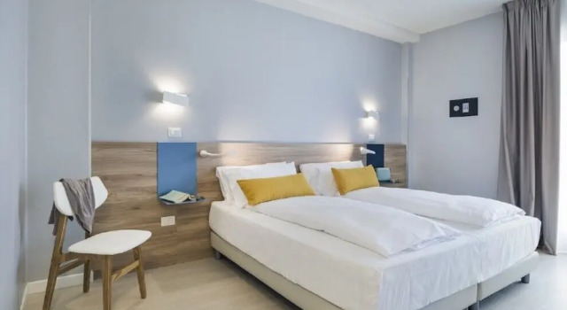 Hatelier Garda Home by Enjoy Garda Hotel, Забронировать Отель Отели Пескьера-дель-Гарды с бассейном, рядом с Pederzoli Hospital, Бассейн