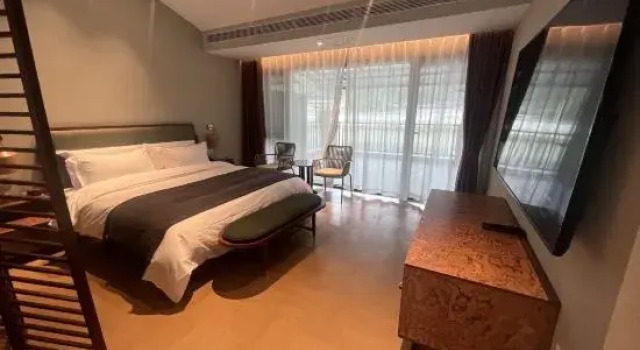 Люкс с балконом и с видом на реку Hotel Des Artistes