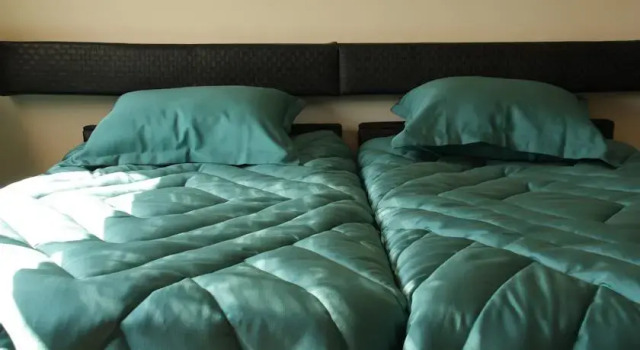 Amazing Two-Bedroom Apartment, Забронировать Апартаменты/квартира Abdoun Амман, рядом с Orthodox Club