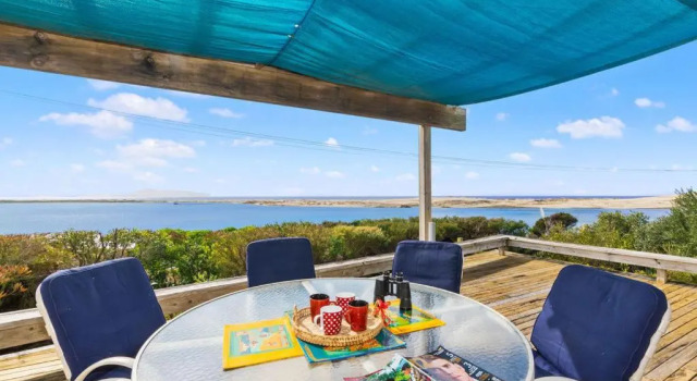 Taste Of Paradise with WiFi!- Mangawhai Heads Home, Забронировать Отель Мангафаи Хедс Kaipara