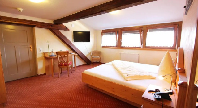 Номер Standard Weinhotel / Gasthaus zur Sonne
