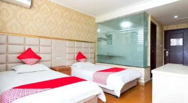 OYO changzhou baiyueju hotel, Rezerwuj Hotel Changzhou Jiangsu