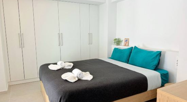 Апартаменты Azure Loft - 3min Walk to Beach, 10min to Old Town