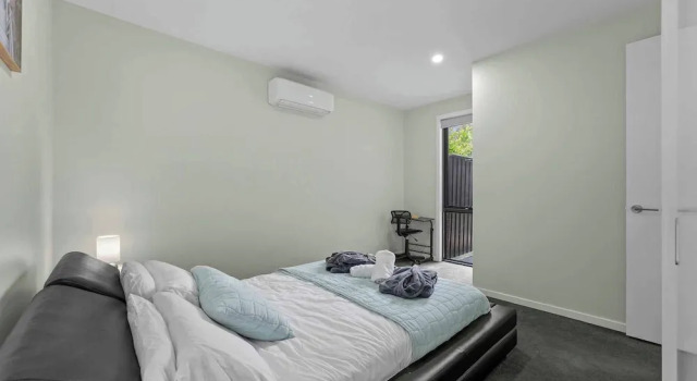 Luxurious 3-bedroom Townhouse in Charming Maidstone 7 KM TO CBD, 预订 酒店 墨尔本 墨尔本地区
