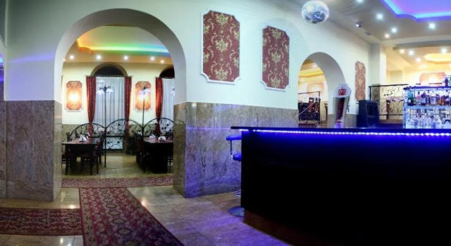 Hotel Marczewski, Забронировать Отель Отели Бельско-Бялы с парковкой, рядом с Bielska BWA Gallery, Парковка
